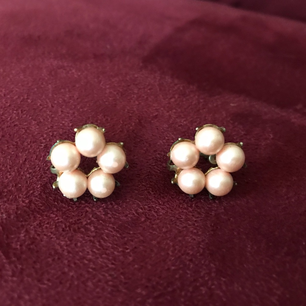 Peach pearl fashion earnings